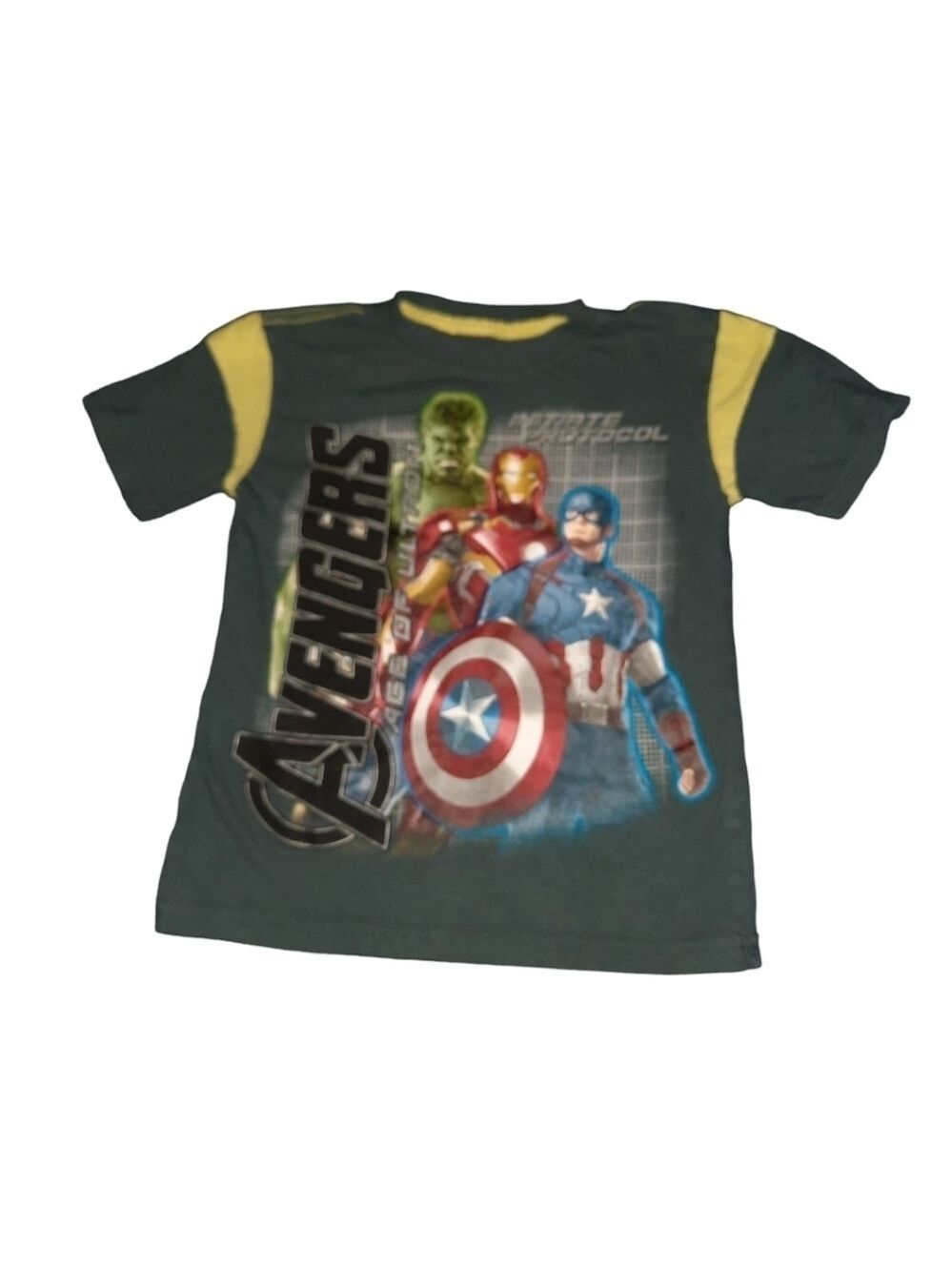 Marvel Avengers Boy's Tee Size Medium (5/6)